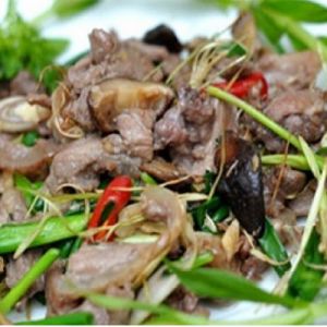 Lợn mán xào lăn