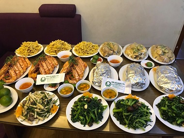 NẤU CỖ HOÀNG YẾN NẤU CỖ TẠI NHÀ, ĐẶT TIỆC TẠI NHÀ Ở VP6 LINH ĐÀM, HOÀNG MAI, HÀ NỘI, 097916387