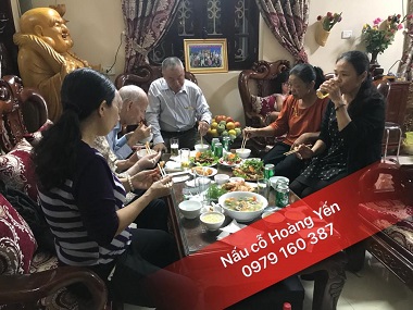 TIỆC ĐẦY THÁNG TẠI NGÕ 462 ĐƯỜNG BƯỞI, HÀ NỘI